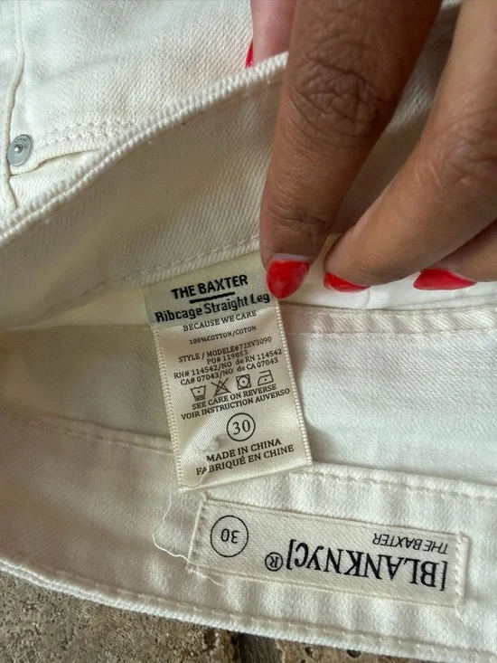 Blank NYC THE BAXTER Women’s Cream Color Straight Leg Jeans Raw Hem LIKE NEW 30 - Picture 6 of 8